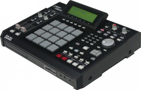 AKAI PRO MPC2500 AKAI PRO MPC2500