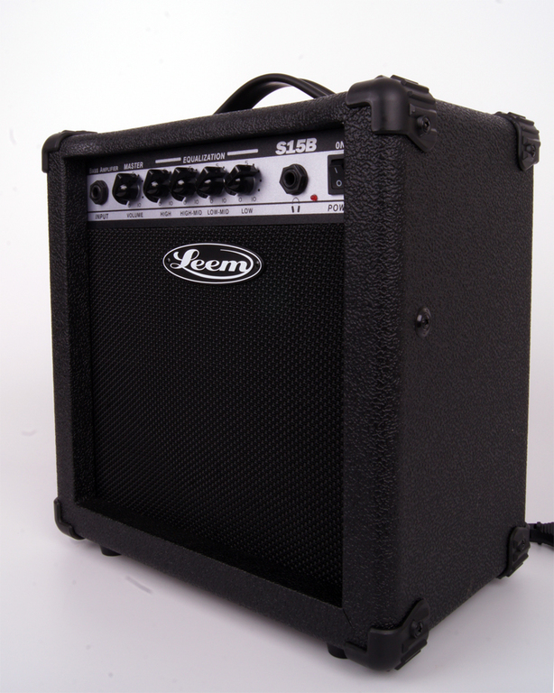 LEEM S15B Комбик бас-гитарный 15Вт LEEM. Мощность 15Вт, динамик 6,5", Передняя панель: 1 вход, регул