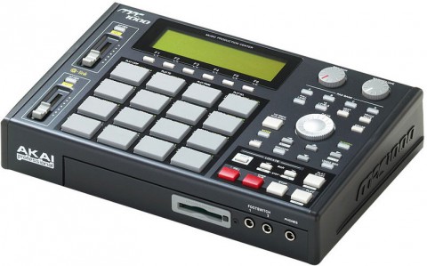 AKAI PRO MPC1000 BK AKAI PRO MPC1000 BK