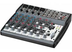 Behringer 1202 - микшер,4 микр. предусилит., 4 линейных входа, эквалайзер